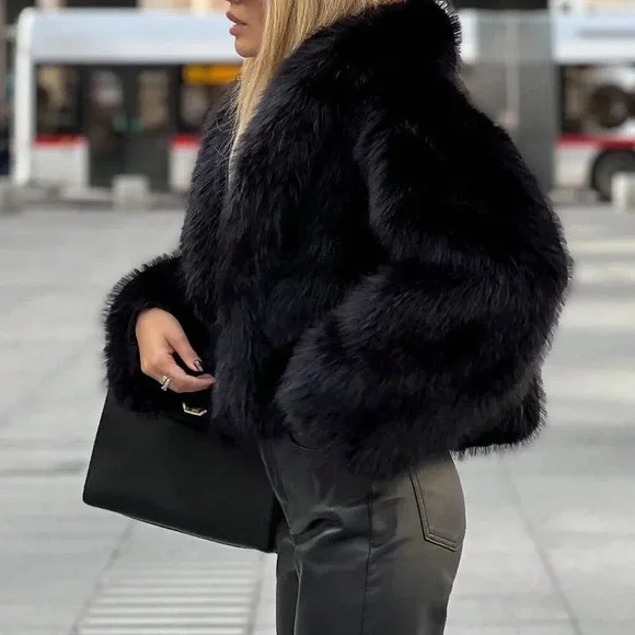 Black Casual Women's Faux Fur Jacket - Picture 4 of 5